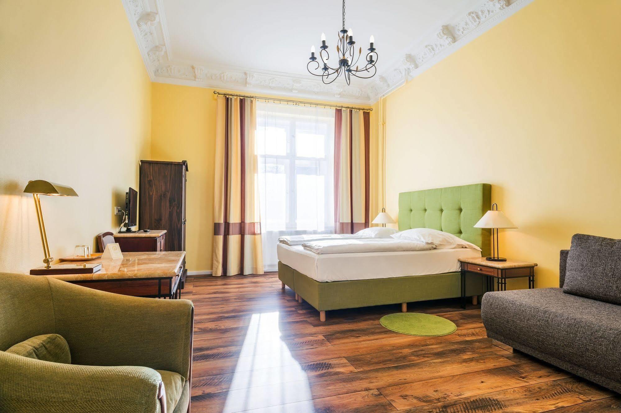 ברלין Hotel-Pension Michele מראה חיצוני תמונה