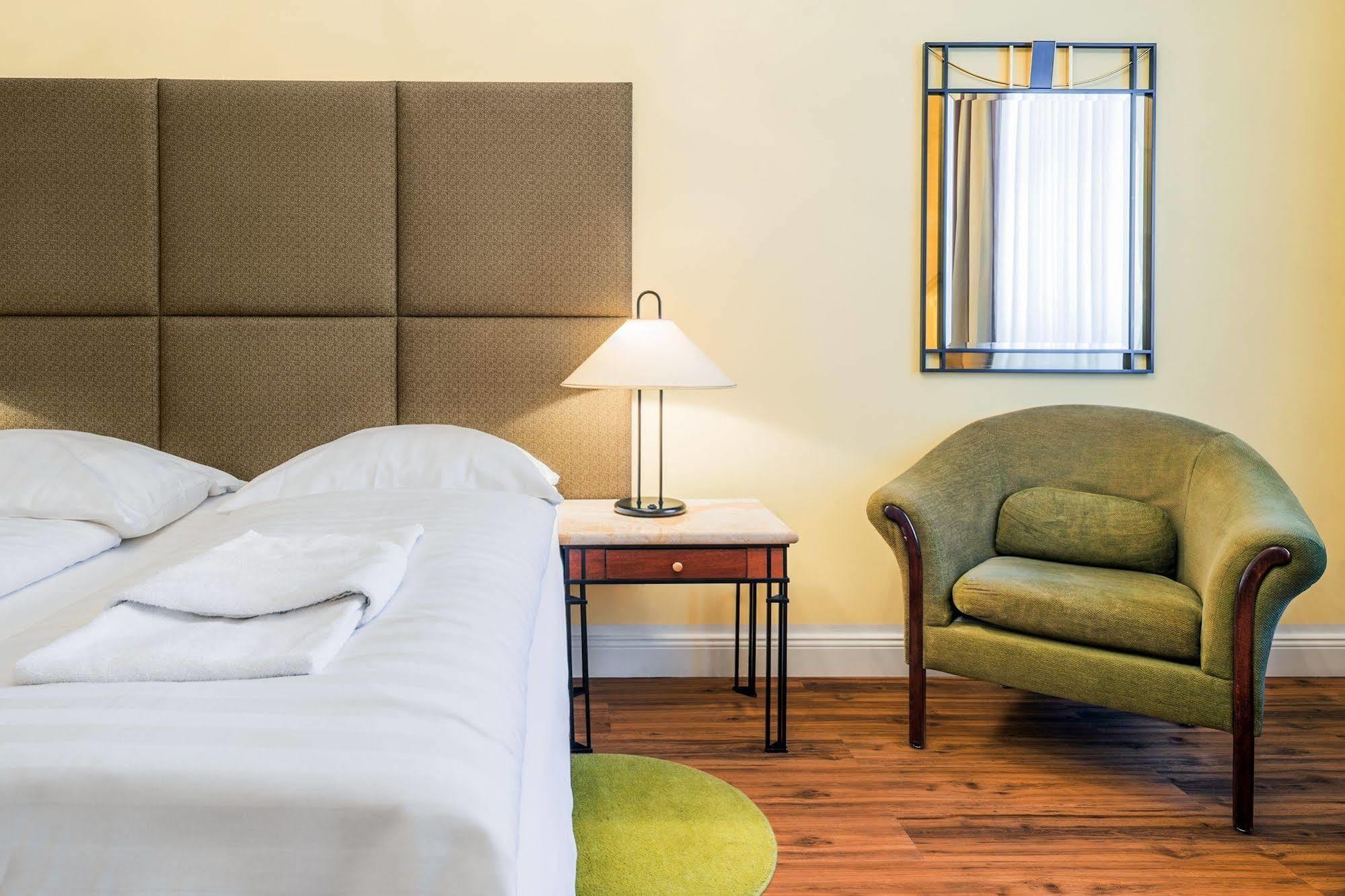 ברלין Hotel-Pension Michele מראה חיצוני תמונה